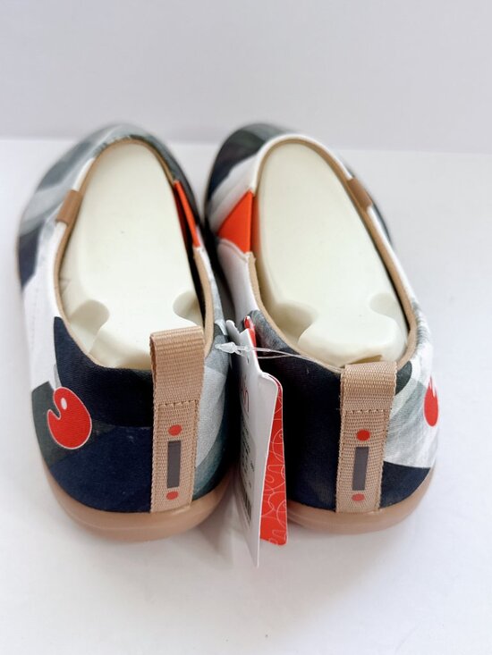 NWT UIN On Point Men’s Size 11 Canvas Slip-On Shoes Geometric Art Comfort Flats main image 5